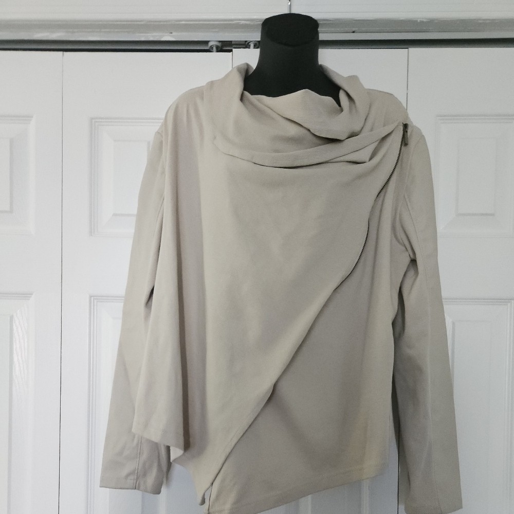 CHRISTOPER & BANKS Jacket Size Large Faux LAsymmetrical Beige Drape Jacket